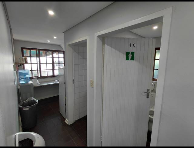 256M² OFFICE FOR SALE IN RANDJESPARK